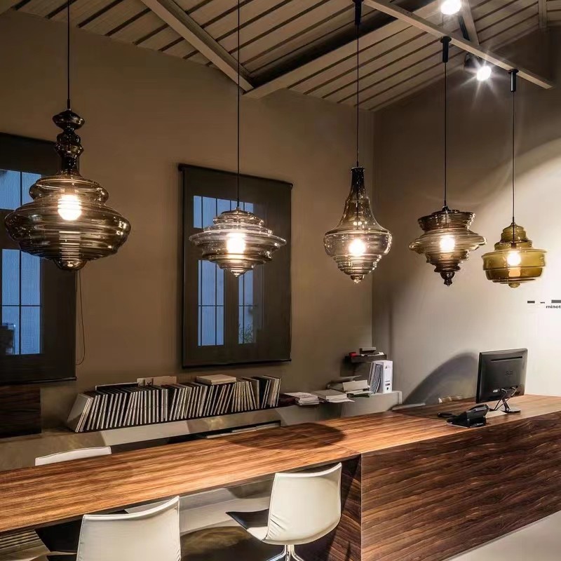 Postmoderne industrielle Lampe – Commercial Kitchen Island Bewertung und Preis